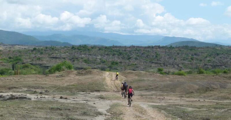 Villavieja: Tatacoa Desert Biking Experience (20km) - Booking Information