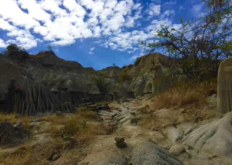Villavieja: Tatacoa Desert Horseback Riding Tour - Booking Information