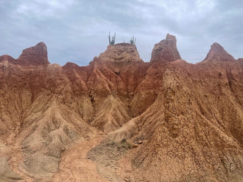 Villavieja: Tatacoa Desert Horseback Riding Tour - Preparation and Recommendations