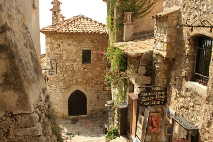 Villefranche: Shore Excursion to Eze, Monaco, & Monte-Carlo - Frequently Asked Questions
