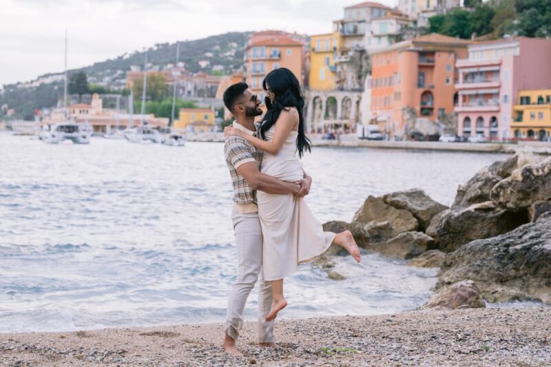Villefranche-Sur-Mer: Private Photoshoot With a Photographer - Photography Session Details