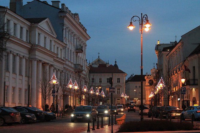 Vilnius: Private Tour With a Local - Key Points