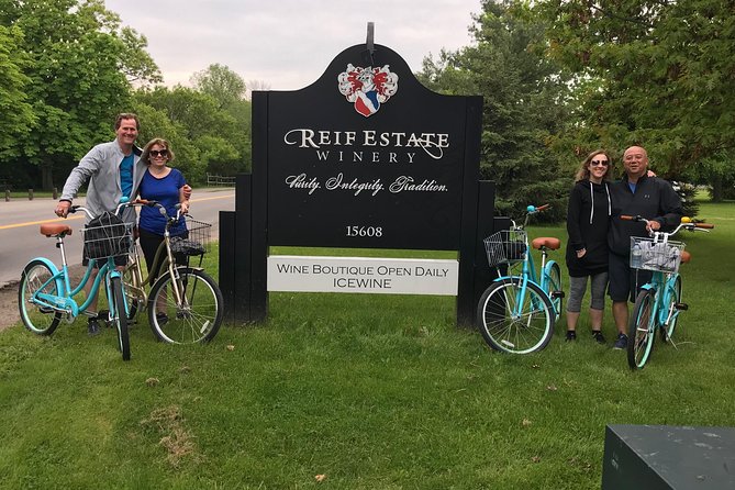 Vine and Dine Bicycle Wine Tour With Lunch - Premier Winery Experiences