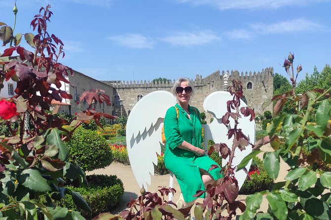 Vinho Verde 2 Wineries + Guimarães - From Porto - Wine Tasting Experiences
