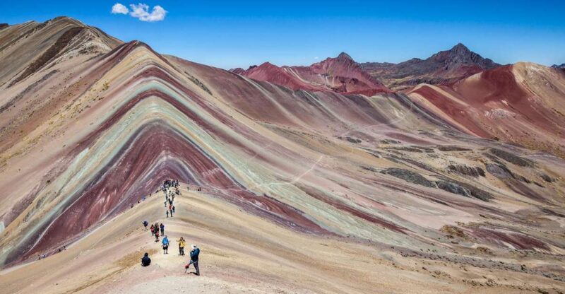 Vinicunca Rainbow Mountain - Key Points