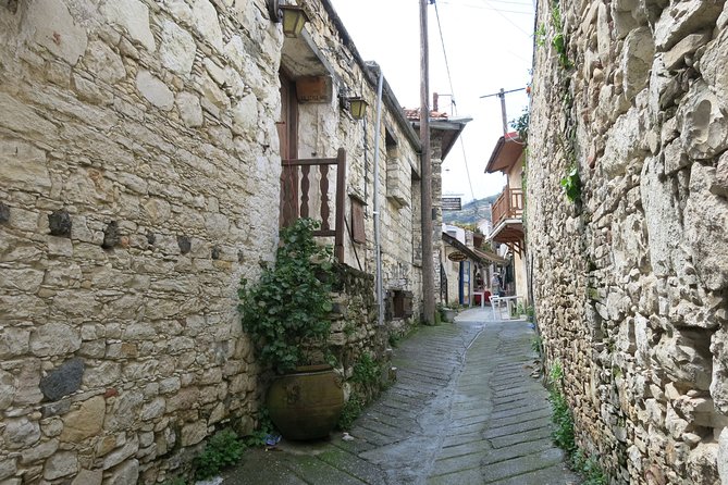Vino Venture: Explore With a Local - Troodos Mountains Thru Wine! - Scenic Mountain Views