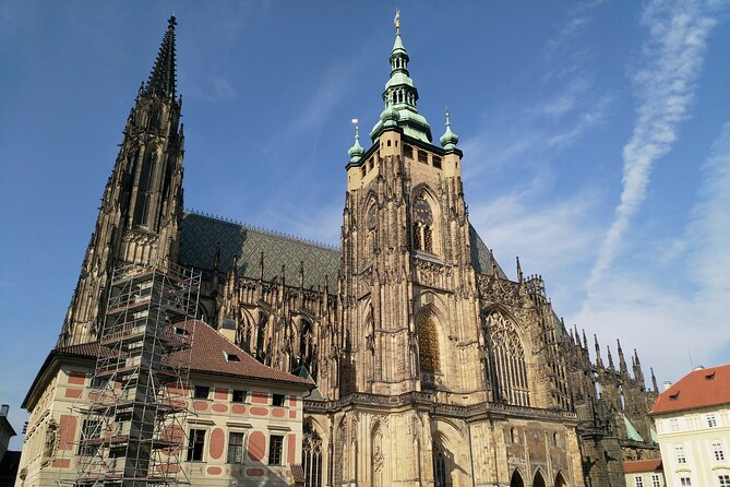Vintage Car Ride With Walking Tour of Prague City Center - Meeting and Pickup Points