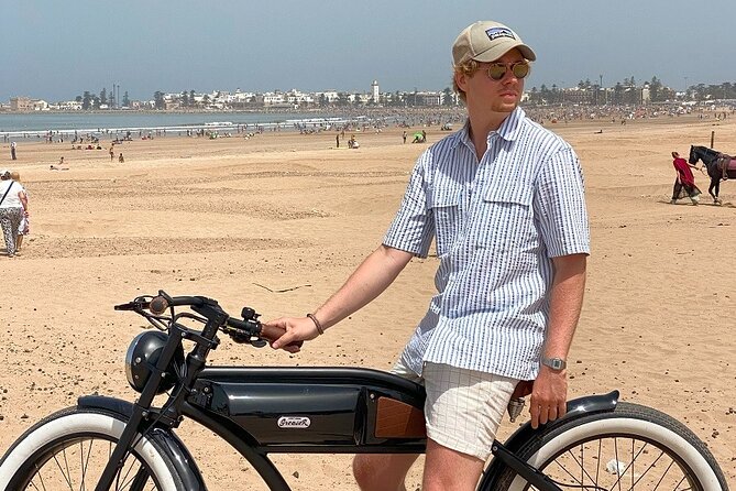 Vintage Electric Bike Rental - Location and Meeting Point