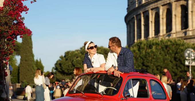 Vintage Fiat500 Car Tour by Professional Photographer - Tour Highlights: Colosseum and Gianicolo Hill