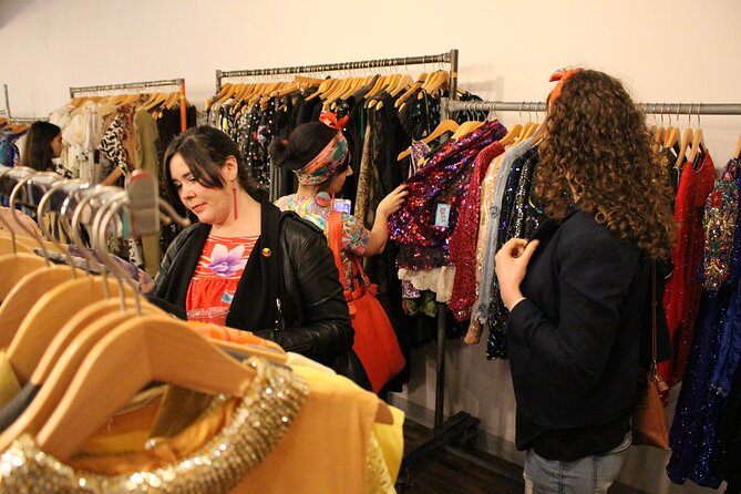 Vintage Thrift Quest Walking Tour in Philadelphia - Discovering Philadelphias Quirky Spirit