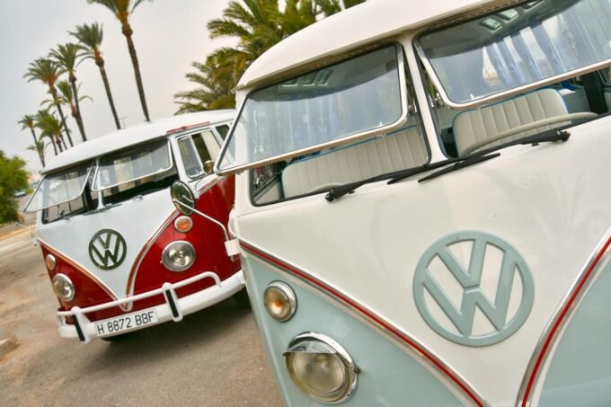 Vintage Tour Around Alicante in Genuine Kombi T1 Vans - Vintage VW Kombis