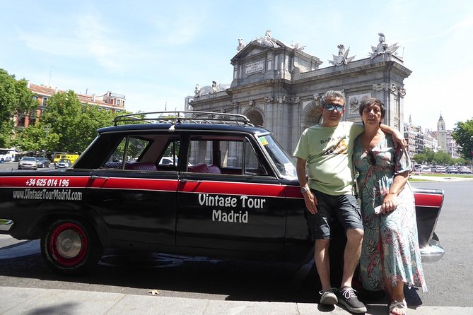 Vintage Tour Madrid Taxi 1500 - Tour Logistics