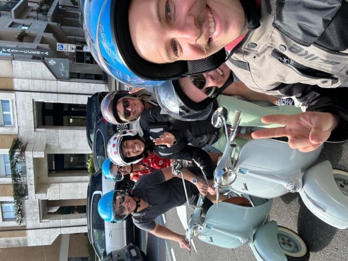 Vintage Vespa Tour Along Lake Como - Exploring Lake Como by Vespa