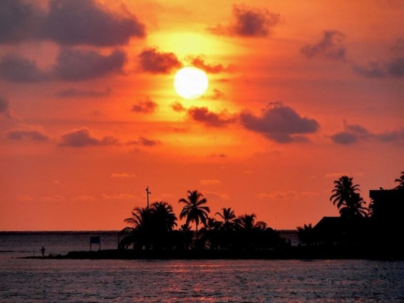 VIP 5 Islands W.Lunch,Rum,Vodka, Beer, Snorkeling, Plankton - Pickup and Itinerary