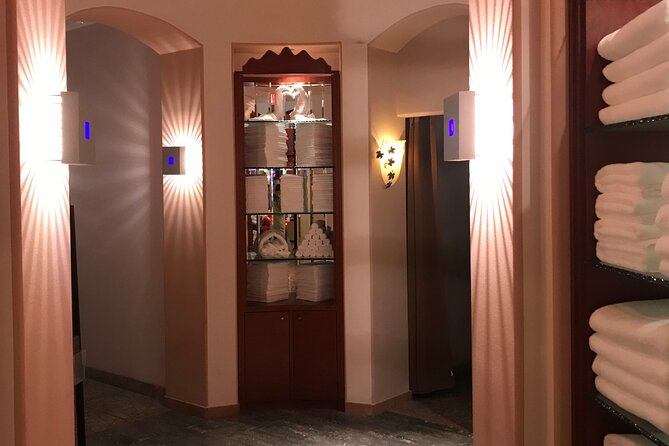 VIP 60 Minute Body Massage W/ Hot Stones - Location and Transportation