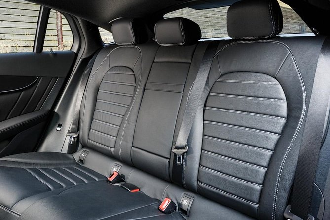 VIP Cape Town Private Guided Tour in Premium Luxury Vehicle - Tour Highlights and Itinerary