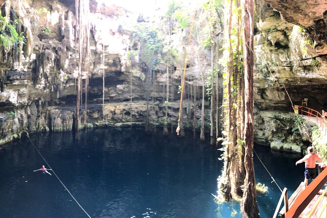 VIP Chichen Itza Private Tour - Luxury Car - Personalized Private Tour Experience