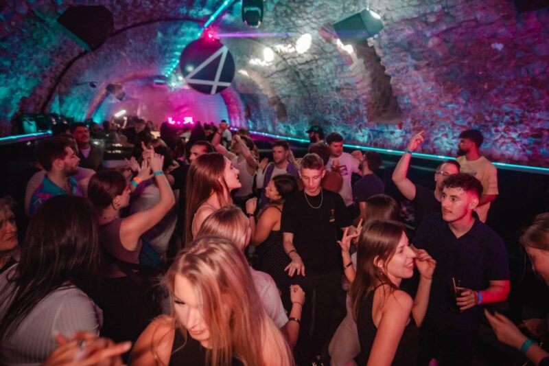 VIP Club Entry and Booth Booking - Customer Reviews