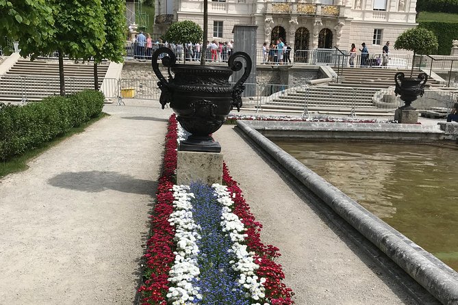 VIP Day Trip Neuschwanstein and Linderhof Castle From Munich - Neuschwanstein Castle Highlights