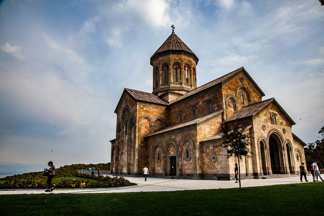 VIP DAY TRIP to Kakheti-Sighnaghi - BODBEH With WINE Tasting - Wine Tasting Experience