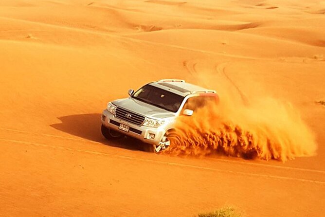 VIP Desert Safari With Dinner From Dubai - Included Activities and Amenities