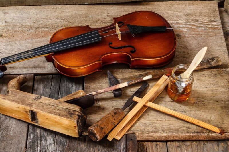 VIP Experience to Cremona With Luxury Transfer - Guided Experience