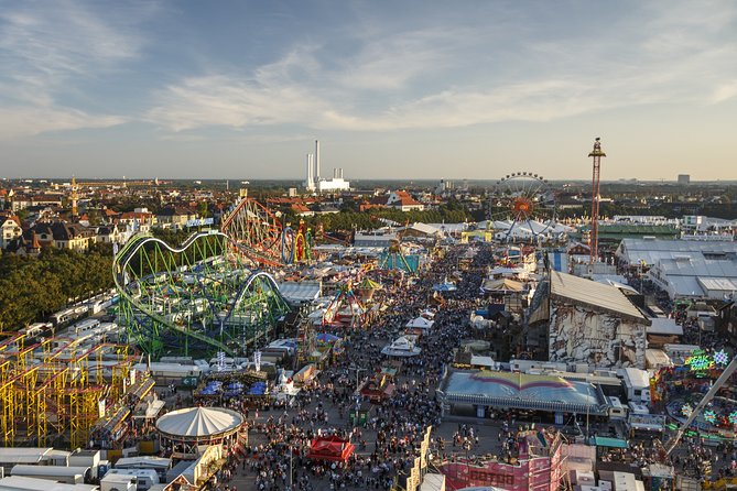 VIP Oktoberfest Incl. Table Res., 3-Course-Menu, Beer & Champagne - Bavarian Starter Plate and 3-Course Menu