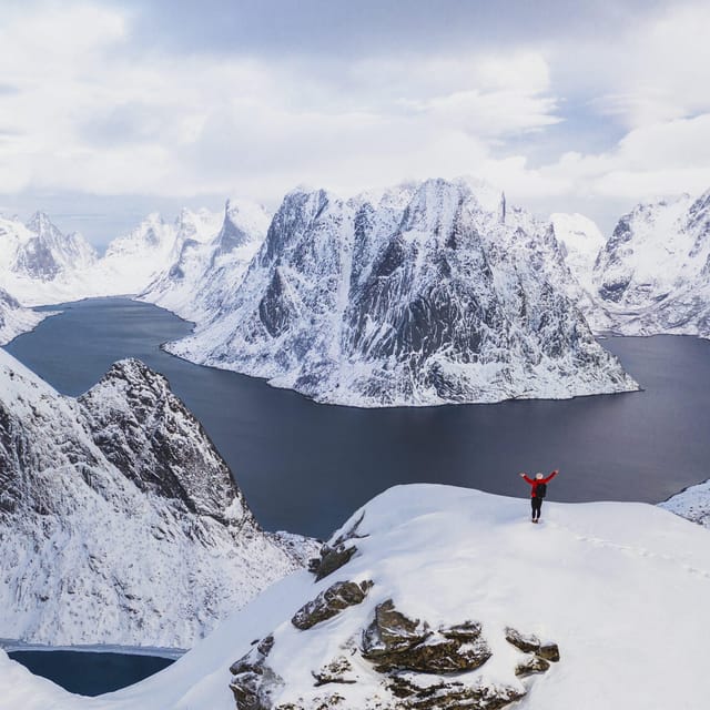 VIP Private Tour Lofoten Winter 2025 5 Days Trip - Hotel Accommodation