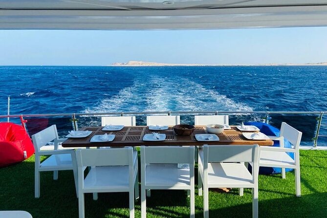 VIP Ras Mohamed and White Island Boat Trip - Meeting and Pickup Details
