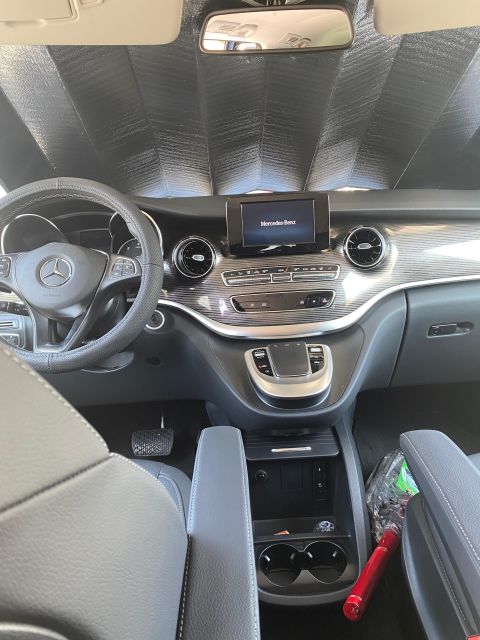 Vip Santorini Transfers - Flexibility and Convenience