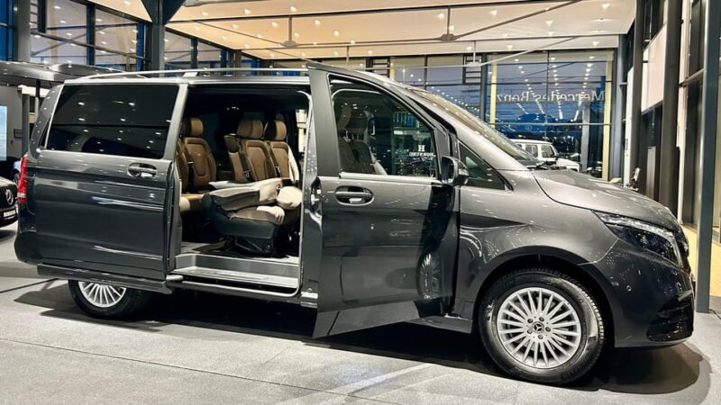 VIP Shuttle Munich Airport to Kitzbühel Austria - Direct Drop-off