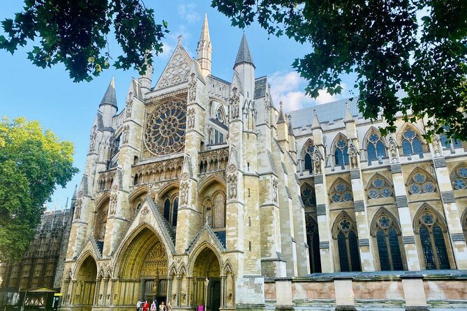 VIP Skip the Line Westminster Abbey and The Crown Highlights Tour - Meeting and Pickup Details