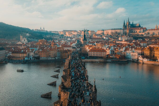 VIP Tour: Professional Photos - You and Prague Best Monuments - Professional Services