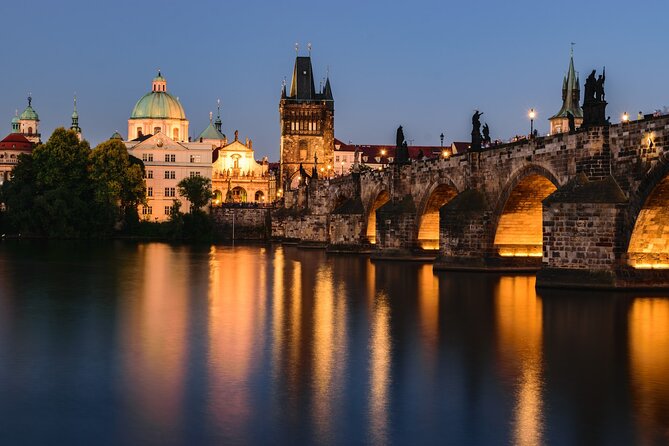VIP Tour: Professional Photos - You and Prague Best Monuments - Booking and Availability
