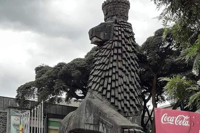VIP Tour to The Unity Park, National Museum Palaces, Garden, Zoo - Accessibility