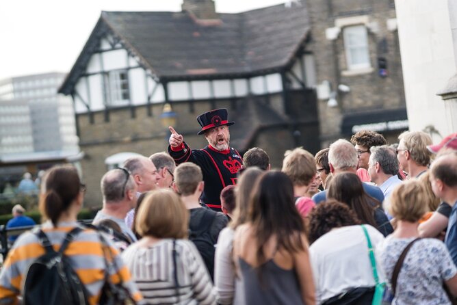 VIP Tower of London and Crown Jewels Tour With Private Beefeater Meet & Greet - Physical Fitness Requirement