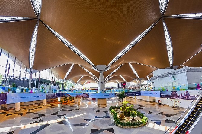 VIP Transfer by Mercedes Benz : Airport to Kuala Lumpur Hotel - Private Transfer Exclusivity