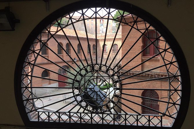 VIP Visit to the Las Ventas Bullring in Madrid - Accessibility and Transportation