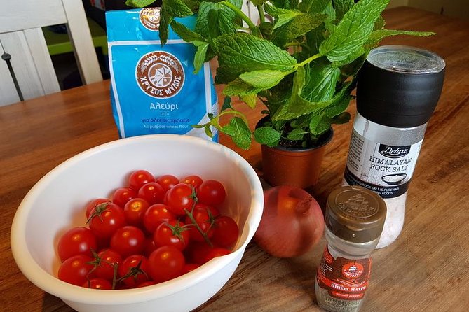 Virtual Private Cooking Class Live From Santorini - Class Details and Format