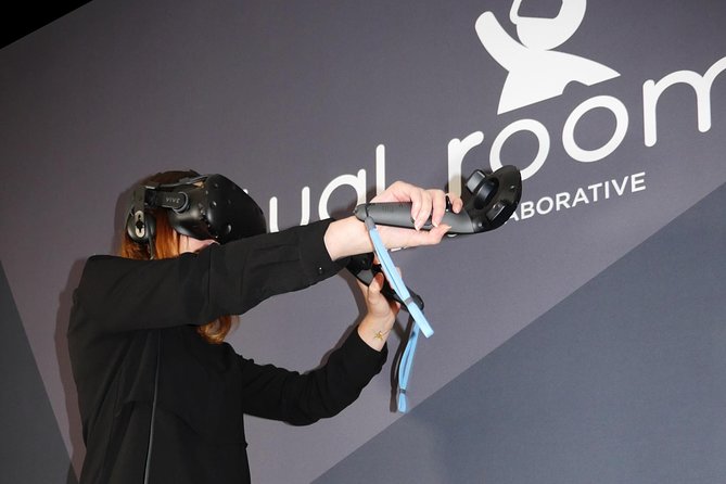 Virtual Room - 40-50min VR Time Travel Escape Room Adventure for 2+ Players - Guaranteed Motion Sickness-Free