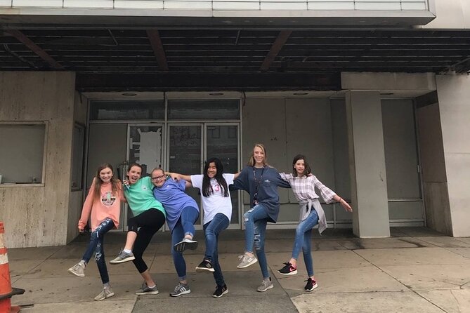 Visalia City Scavenger Hunt Excursion by Zombie Scavengers - Returning to the Safe Zone