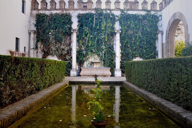 Visit Alcázar and Cathedral (Combo) - Explore Alcázar