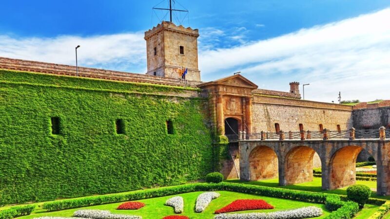 Visit All Top Attractions in Barcelona - Cultural and Historical Sites