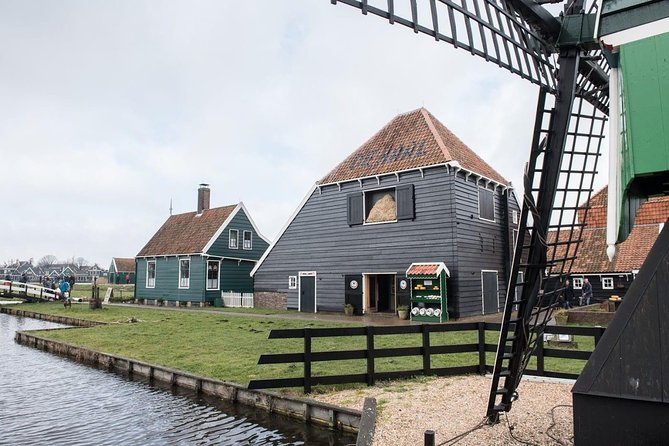 Visit Amsterdam Countryside With Windmills by Bike - Prepare for the Tour
