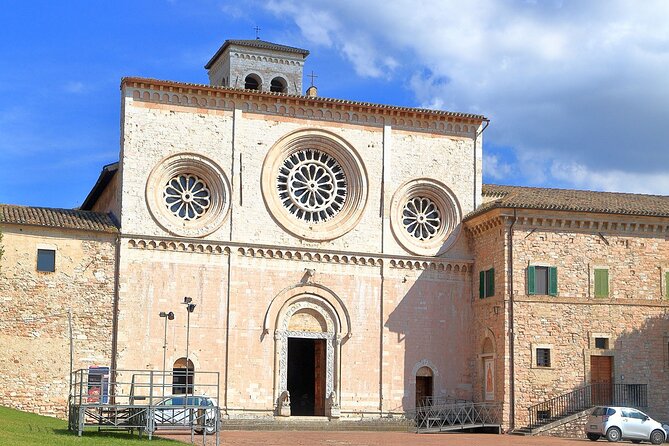 Visit ASSISI on Foot With the Audio Guide App for Smartphone - Overview of the Audio Guide App