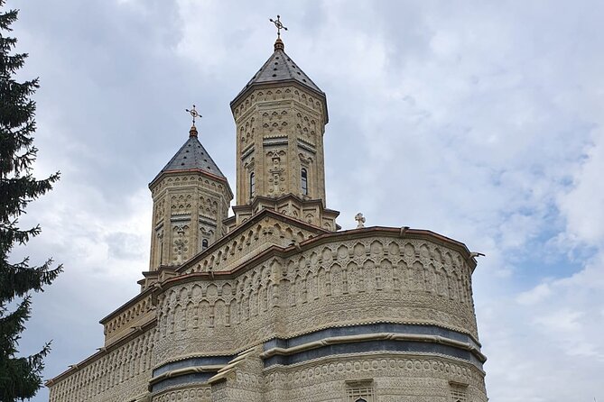 Visit Bucharest in Just 2 Hours With a Private Driver / Private Guide - Exploring Bucharests Top Attractions