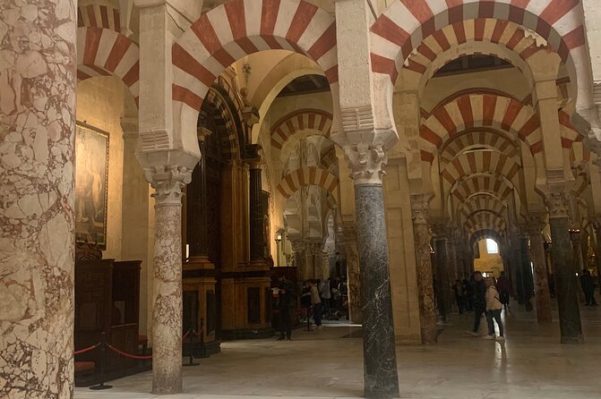 Visit Cathedral Mosque of Córdoba - Surrounding Attractions