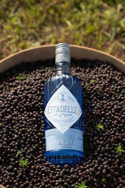 Visit Citadelle Gin Distillery - Location and Accessibility
