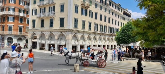 Visit Corfu Old Town & Olive Grove With Olive Oil Tasting - Exploring Corfu Old Town
