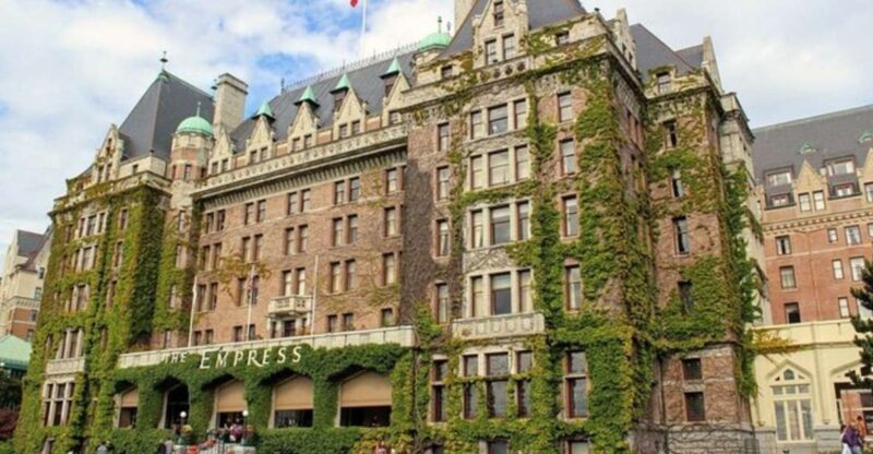 Visit Craigdarroch Castle and Butchart Garden Private - Inclusion Details